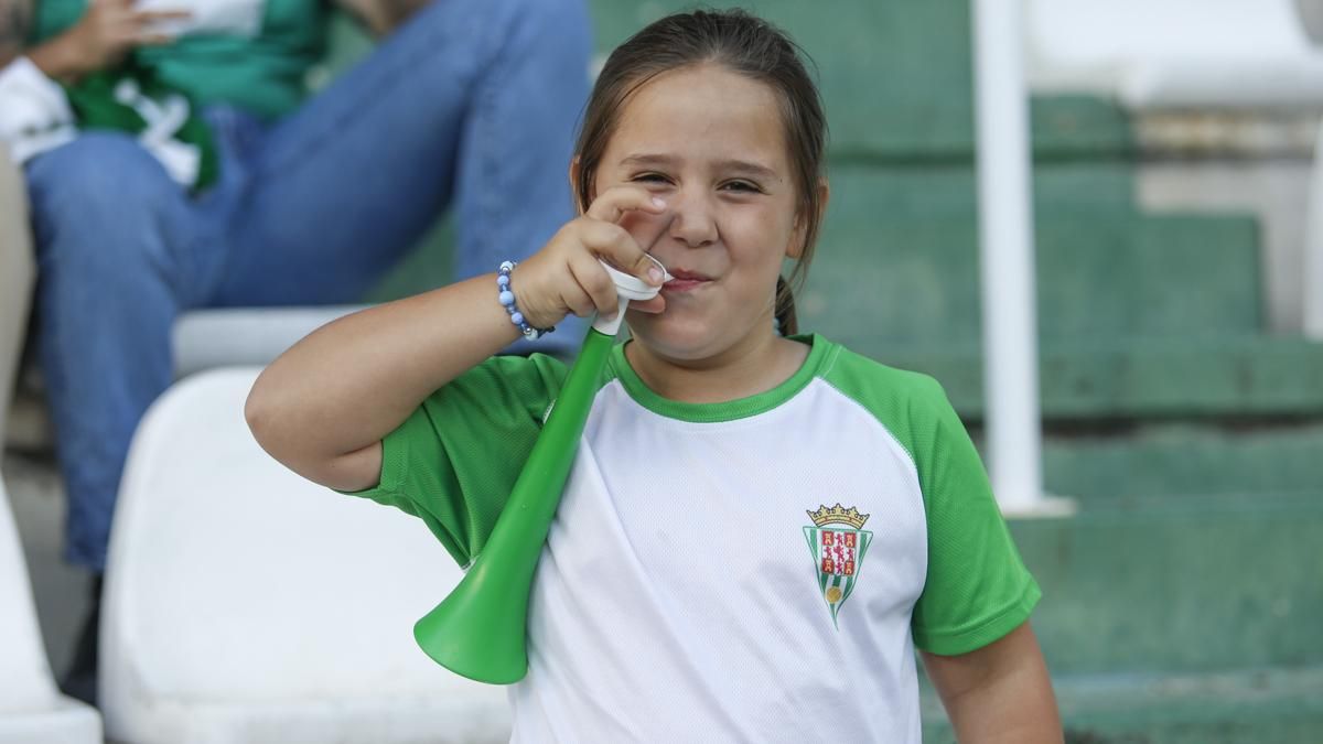 Grada Blanquiverde del Córdoba CF - Albacete BP