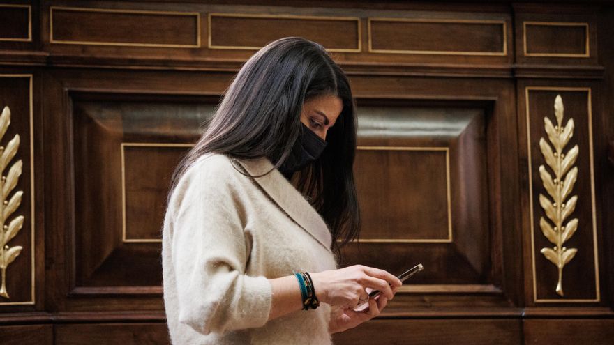 Abascal allana la candidatura de Olona en las elecciones de Andalucía: "Le veo cara de presidenta"