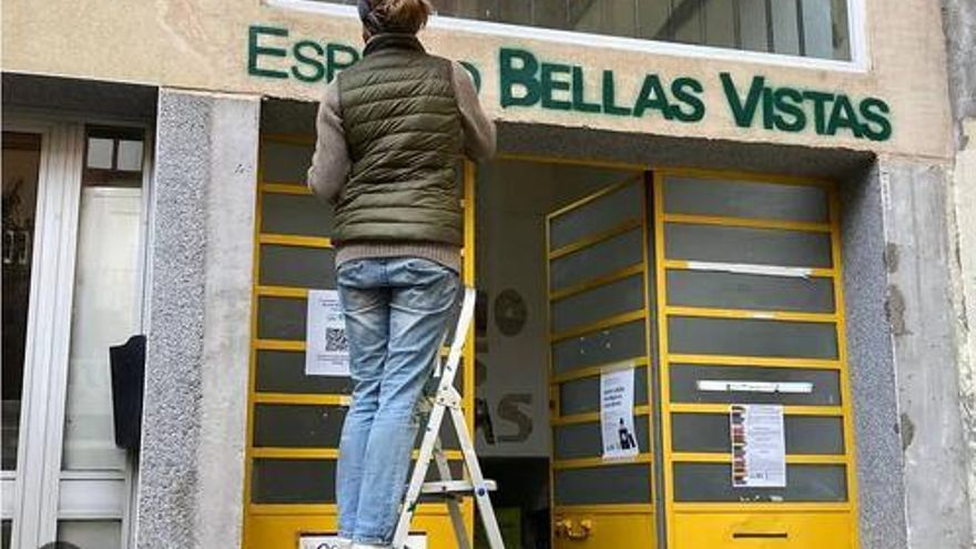 "No tenemos a dónde ir": la compra del edificio que hace peligrar la supervivencia de un espacio vecinal en Tetuán