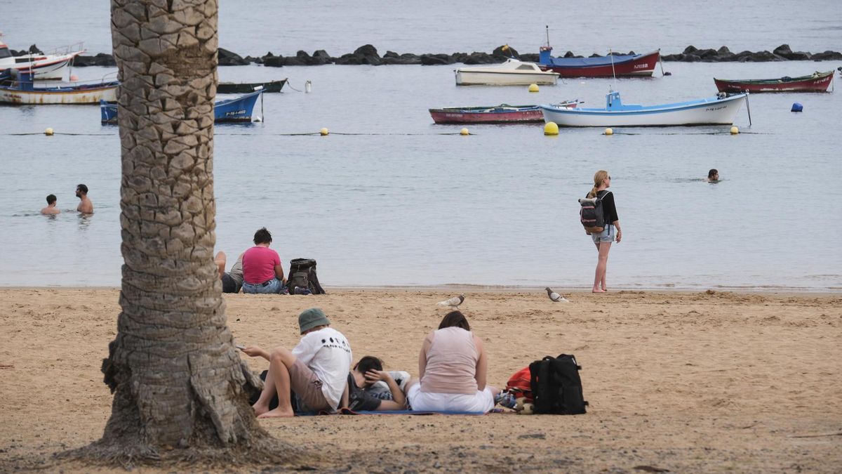 La calima persiste este martes en Canarias, con máximas que llegarán a los 26 grados