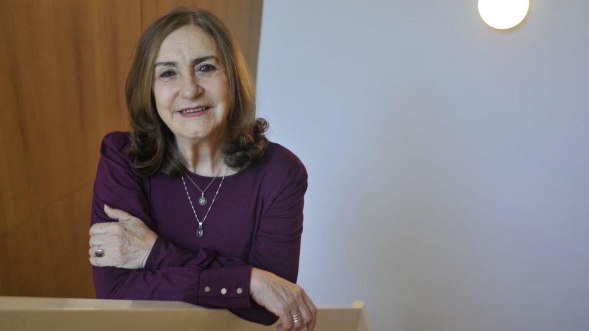 Pilar Calveiro acaba de recibir el doctorado honoris causa en la Universidad Nacional de Rosario y recorrió por primera vez el espacio memoria de la ESMA junto a su nieto Mateo.