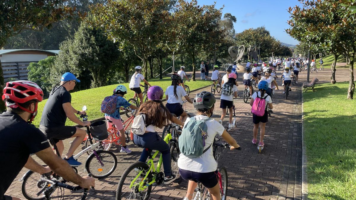 El Ayuntamiento de Astillero celebra la III Gran Bicicletada Escolar por la Semana Europea de la Movilidad