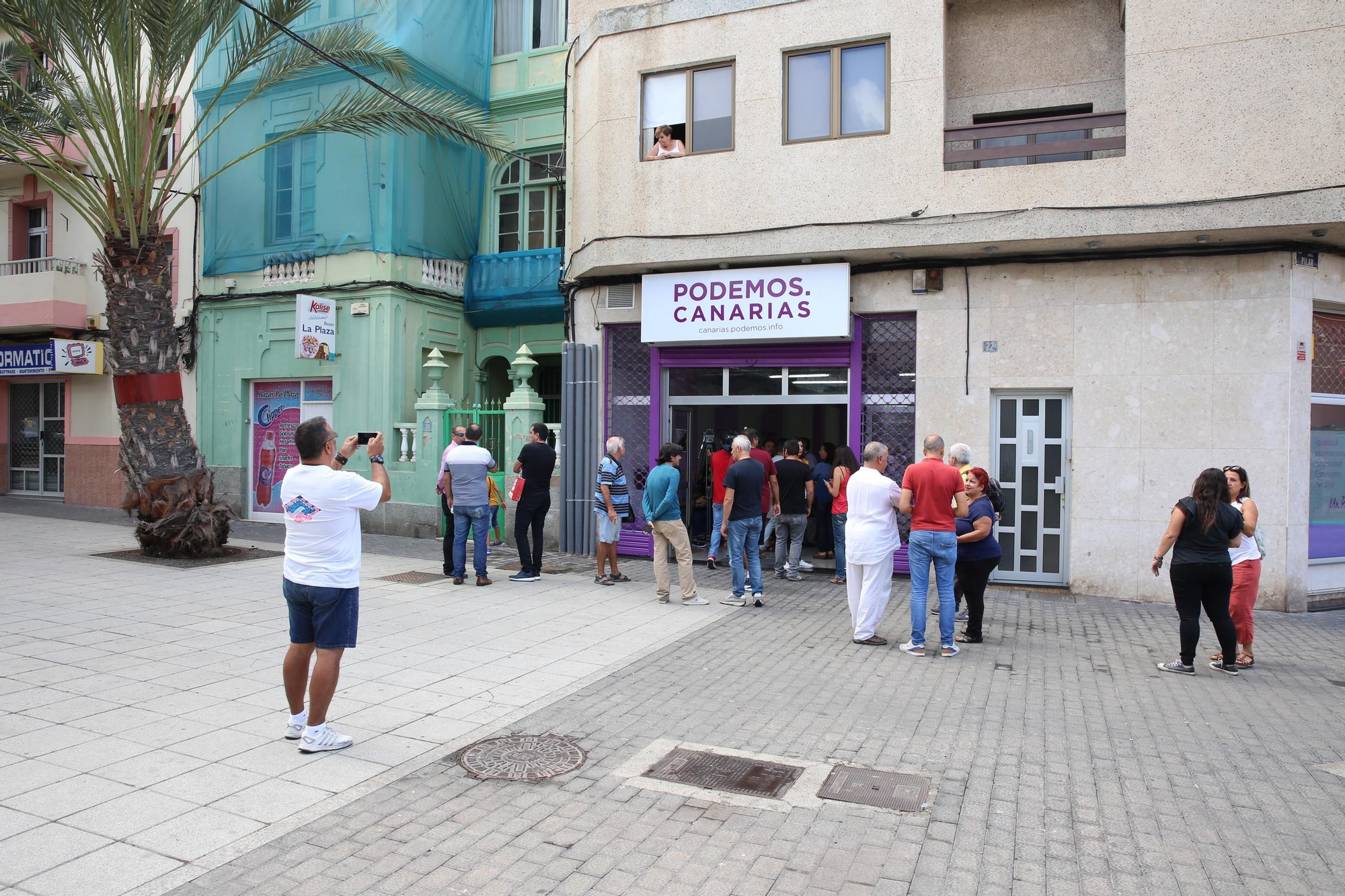 Inauguración de la sede de Podemos Canarias