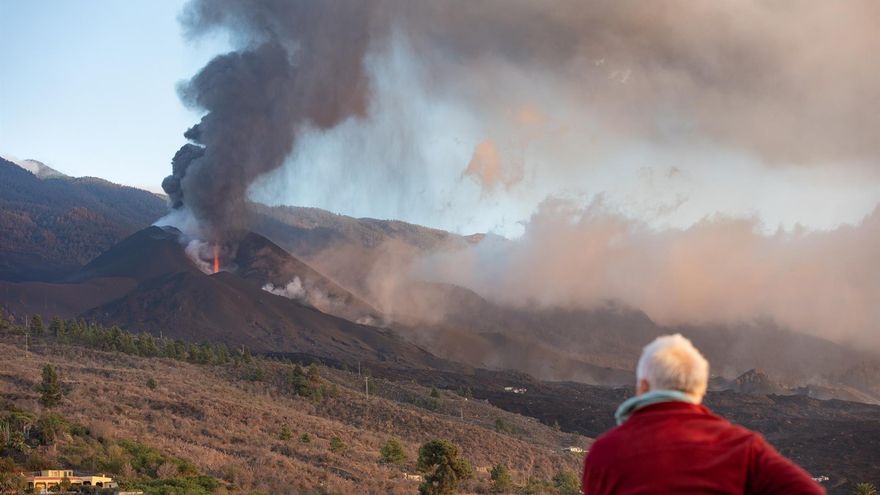 El volcán sin nombre cumple 40 días de destrucción en La Palma