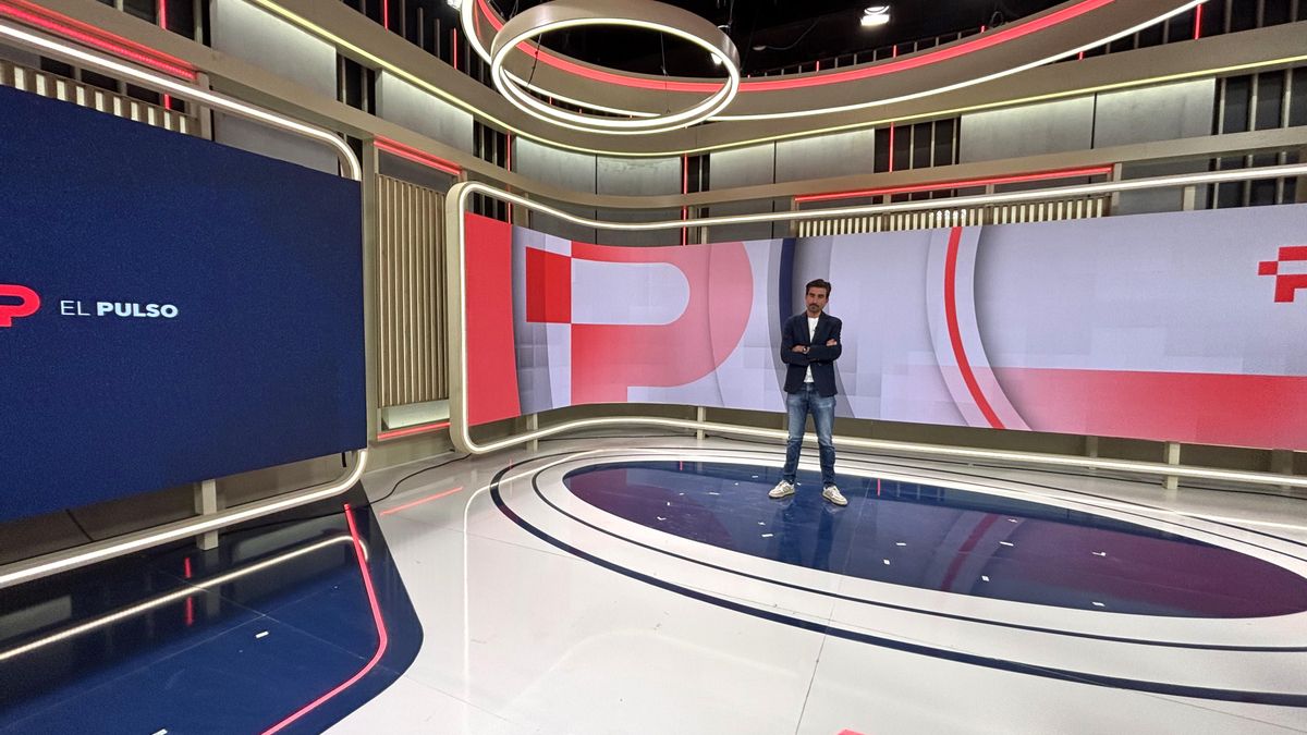Adrián Cordero en el plató de La Séptima