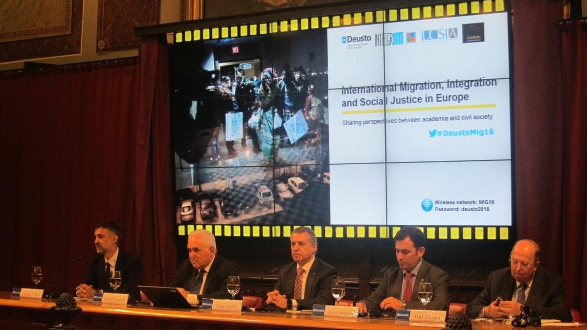 Urkullu destaca que Euskadi es "un país acogedor" con los refugiados y "respetuoso" con la "diversidad y pluralidad"