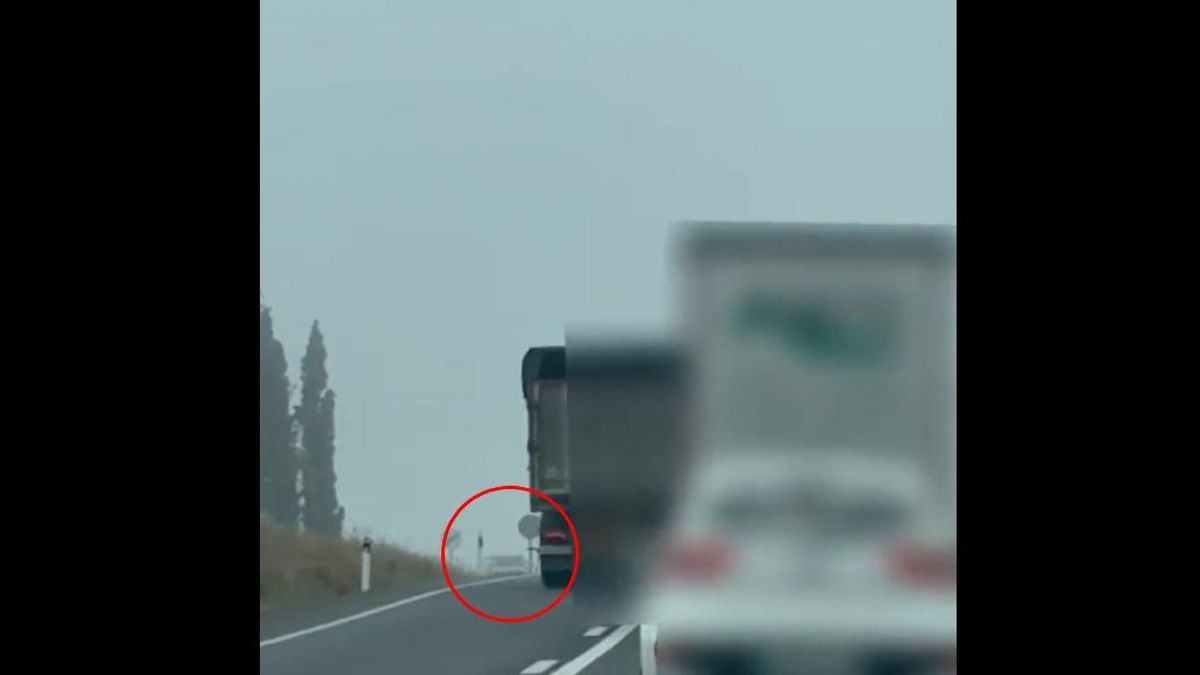 Investigan a un conductor de camión por conducción temeraria tras realizar un adelantamiento prohibido en Zaragoza