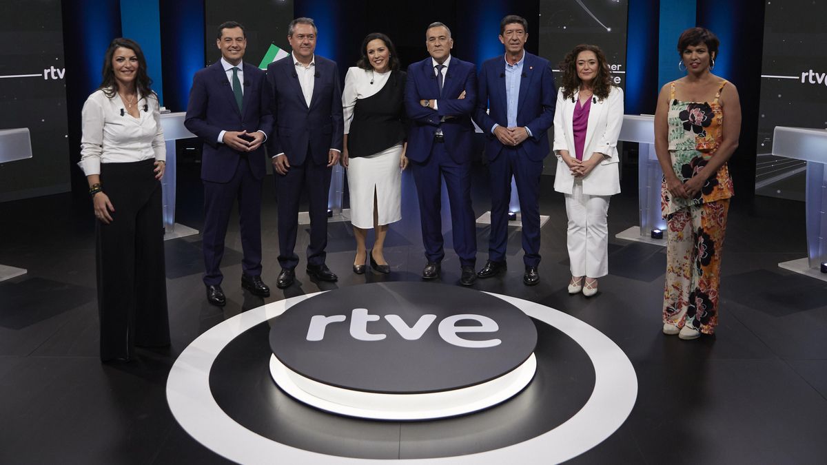 Fotografia de los seis candidatos a la Presidencia de la Junta en las elecciones de 19 de junio antes del debate en RTVE de 6 de junio.