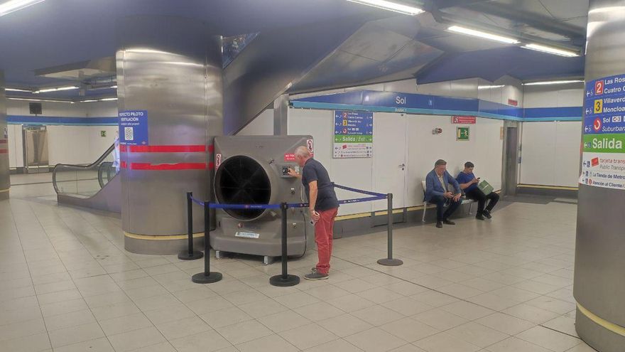 Vuelven los ventiladores gigantes a veinte estaciones de las líneas 1 y 5 de Metro de Madrid para combatir el calor