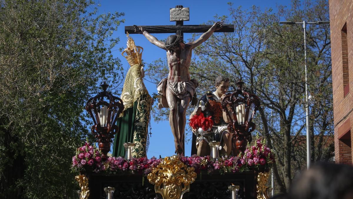 La procesión de la Hermandad de la Piedad, en imágenes