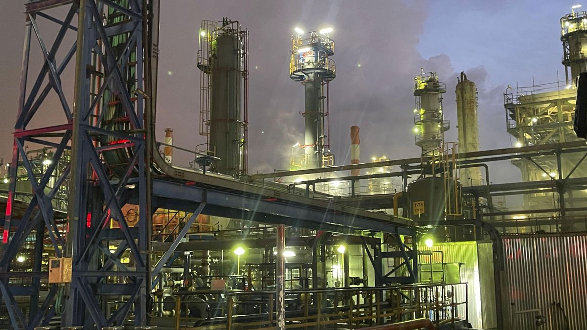 Refinería de petróleo de Haifa, en el norte de Israel.