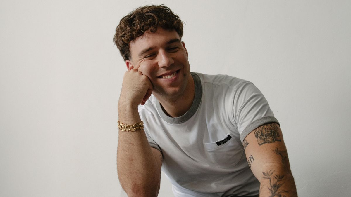 ‘El baifo’ de Quevedo ya está en casa: “Este disco es como un golpe en el pecho, como una verbena en Gáldar”