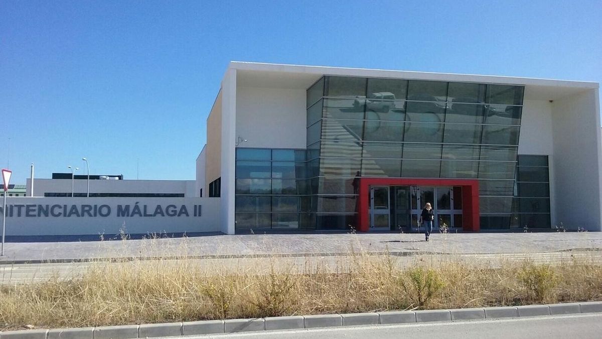 Interior asegura a alcaldesa de Archidona que el traslado de inmigrantes es excepcional y se prolongará 40 días