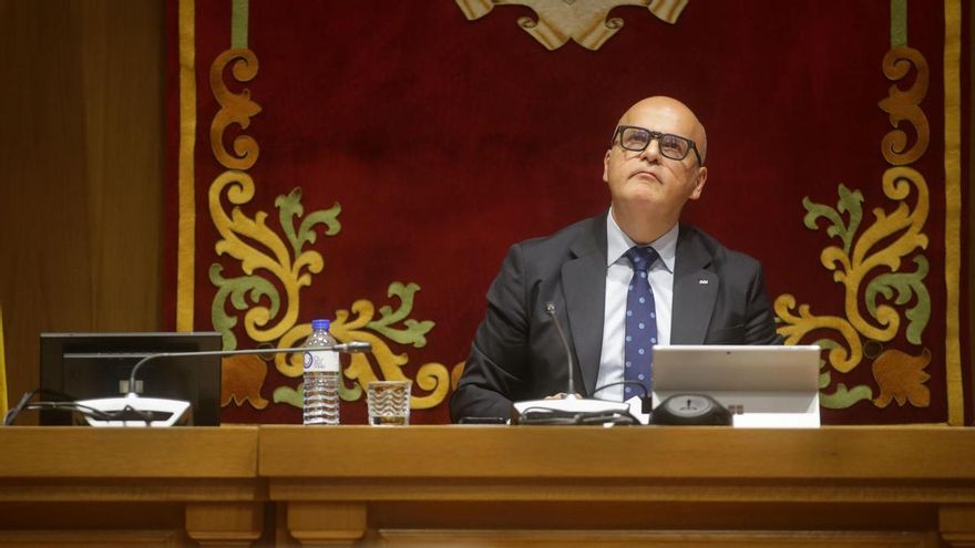 La Fiscalía pide al Supremo multar a Baltar y quitarle el carnet un año por conducir a 215 kilómetros por hora