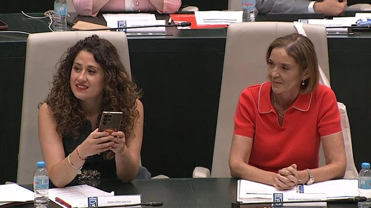 Almeida 'felicita' a Maroto por sus primarias: "Somos muchos los que celebramos su elección como candidata del PSOE"