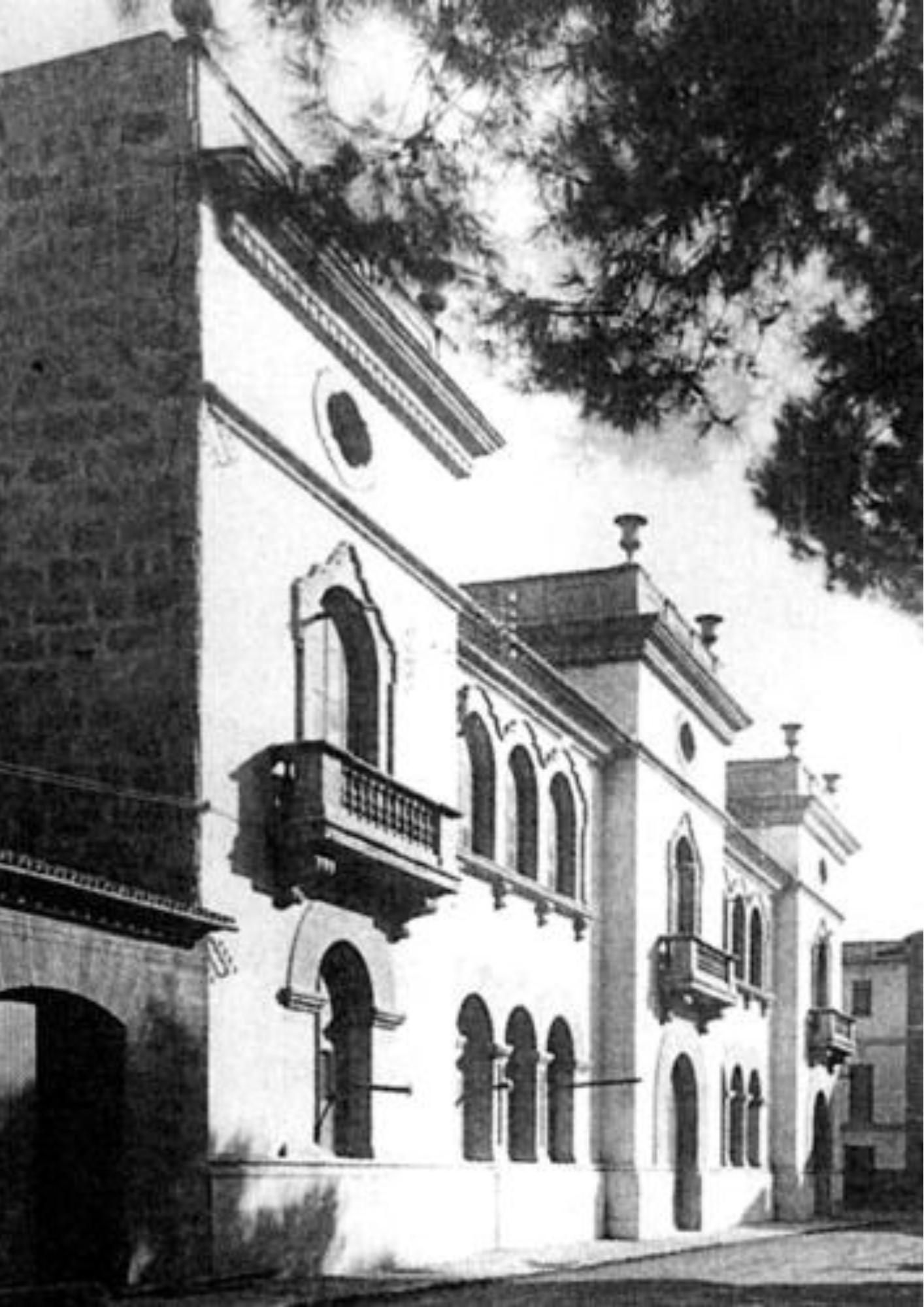 Façana de la 'Casa del Poble' de Palma on es va celebrar el míting del 9 de març de 1936