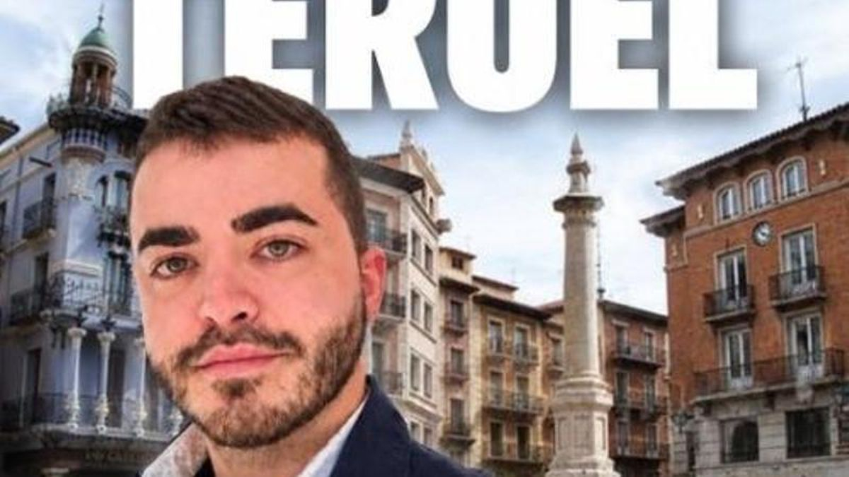 Vox convoca un acto electoral en la plaza del Torico de Teruel, pero 'borra' al Torico del cartel
