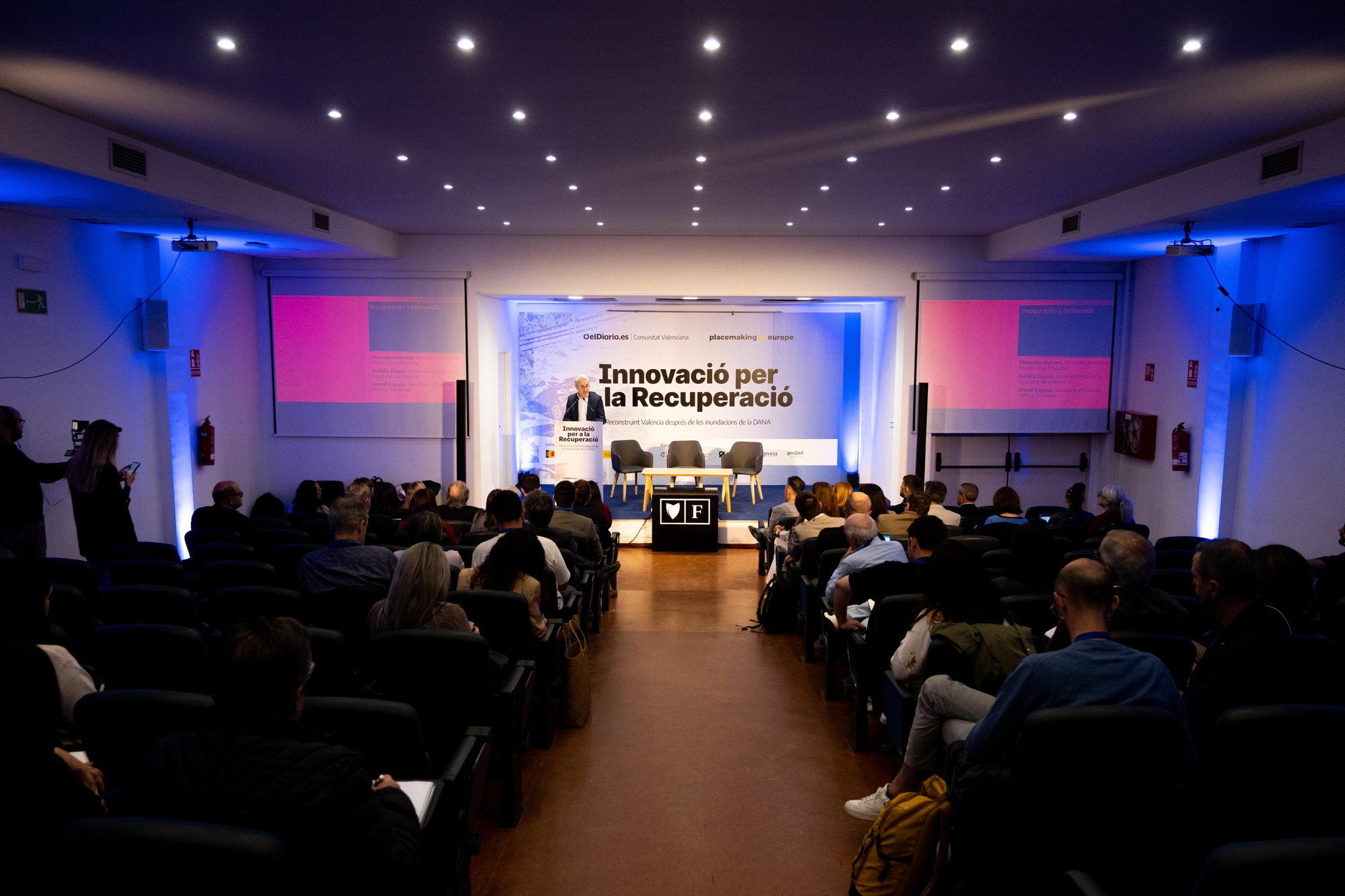 Un momento de la jornada 'Innovació per la Recuperació. Reconstruint València després de les inundacions de la DANA'.