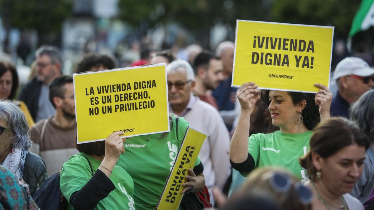 Manifestación por la vivienda bajo el lema 'Housing Action Days'