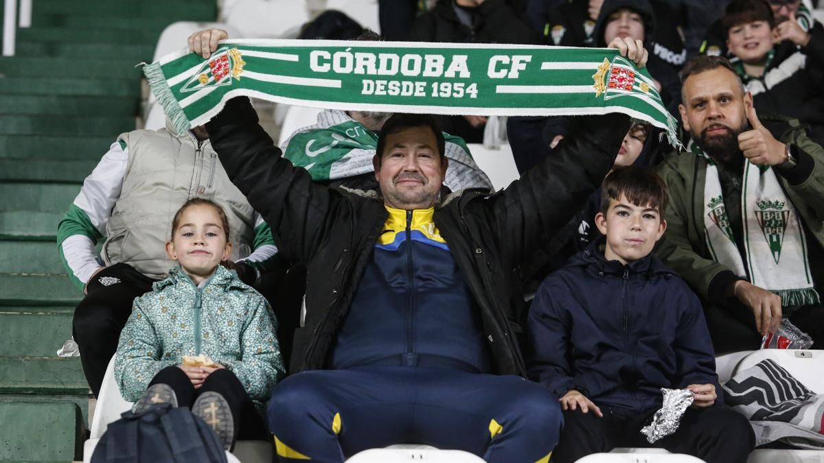 Grada Blanquiverde del Córdoba CF - Real Valladolid CF