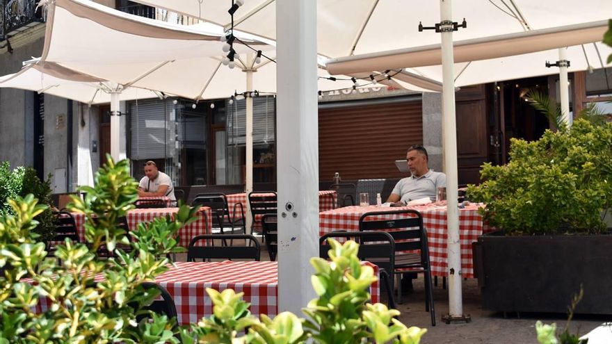 El código QR para entrar en bares y restaurantes de Castilla-La Mancha no será obligatorio hasta el 12 de marzo