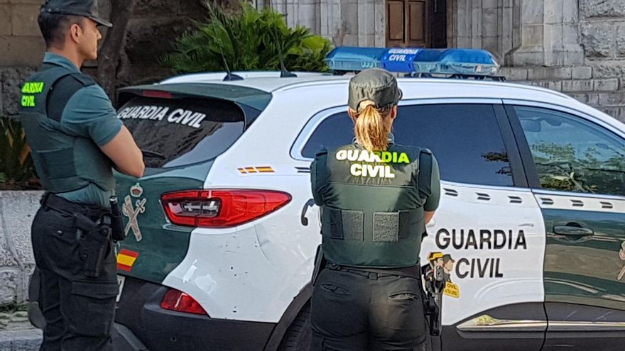 Un cura de Málaga, detenido al quebrantar la orden de alejamiento por acosar a una mujer con la que convivía
