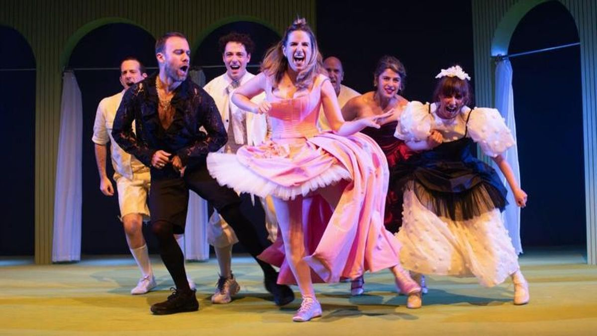 El peligro de etiquetar: ‘La dama boba’ de Lope de Vega llega al Teatre Romá