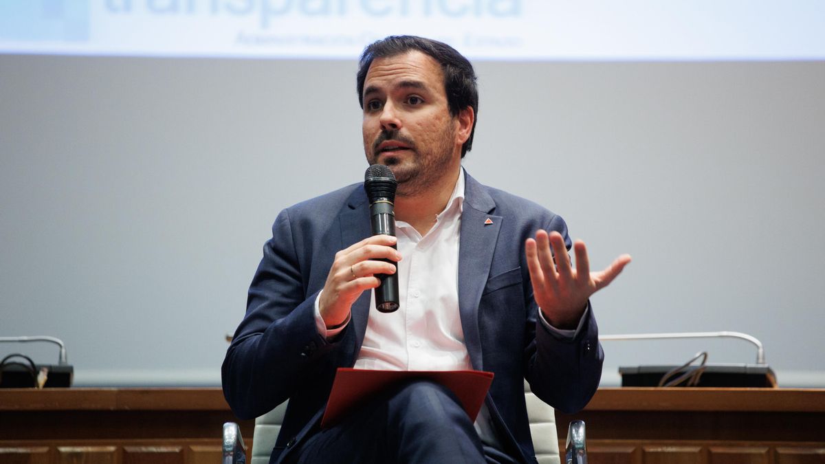Archivo - El ministro de Consumo, Alberto Garzón, preside el acto 'Transformar el futuro para mejorar la vida', en el marco de la Semana de la Administración Abierta, en la sede del Ministerio, a 24 de marzo de 2023, en Madrid (España).