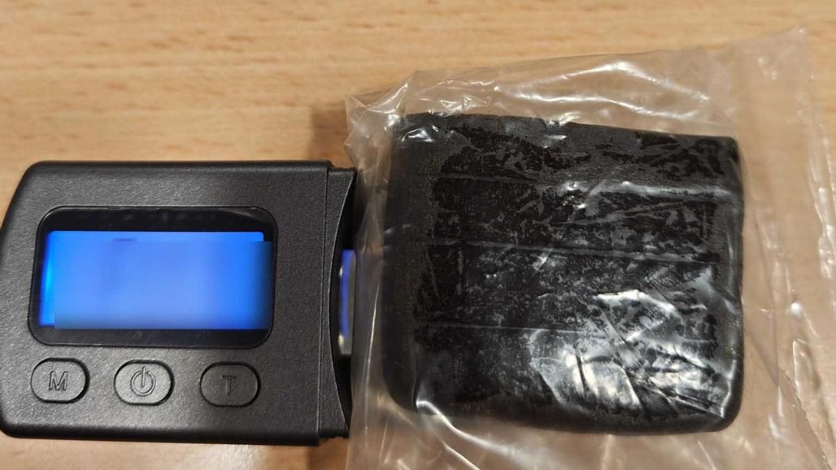 La Guardia Civil detiene a un hombre de 53 años con hachís en Villanueva de Carrizo