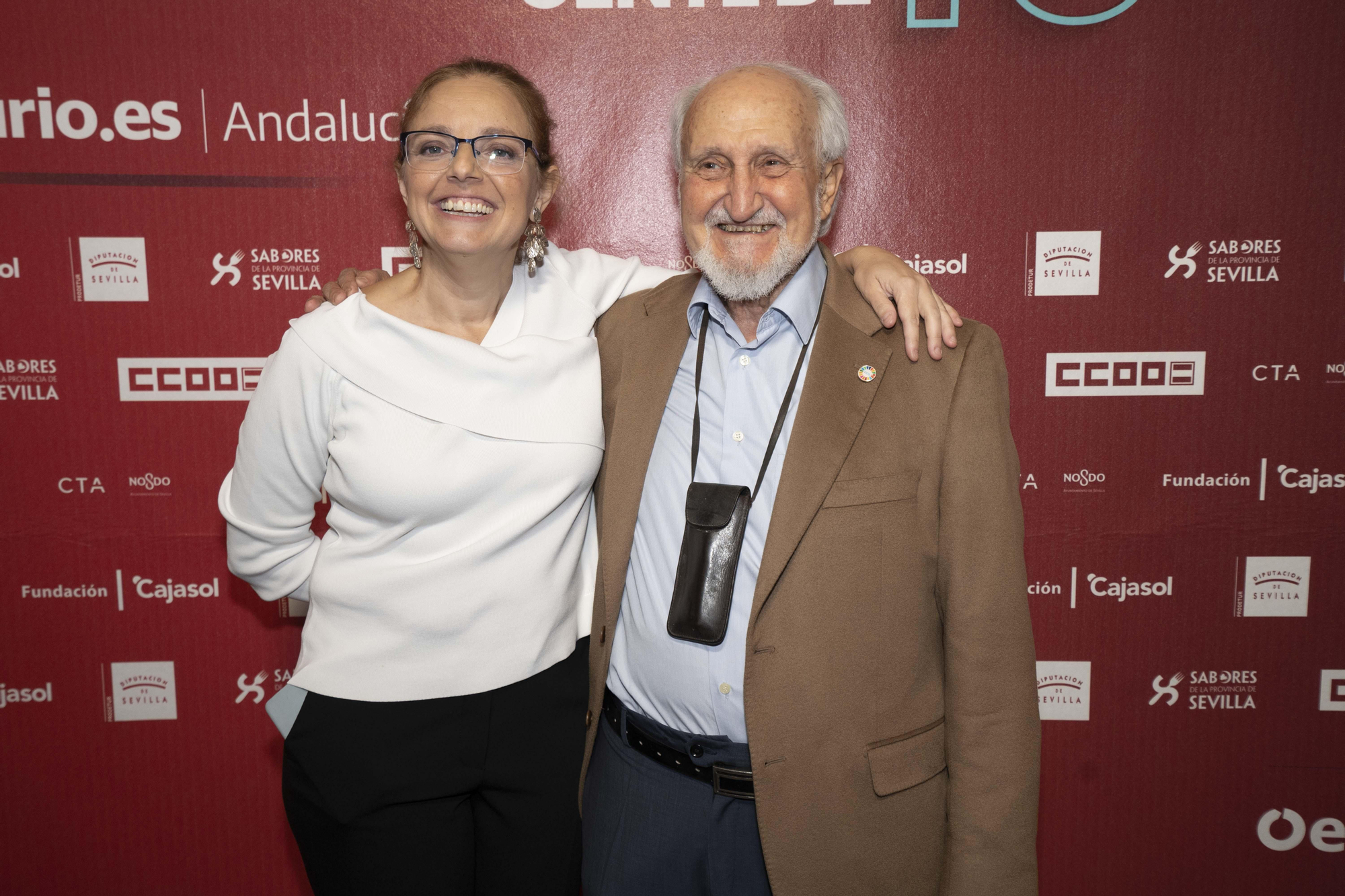 Lucrecia Hevia y Pepe Esquinas, premiado en la gala