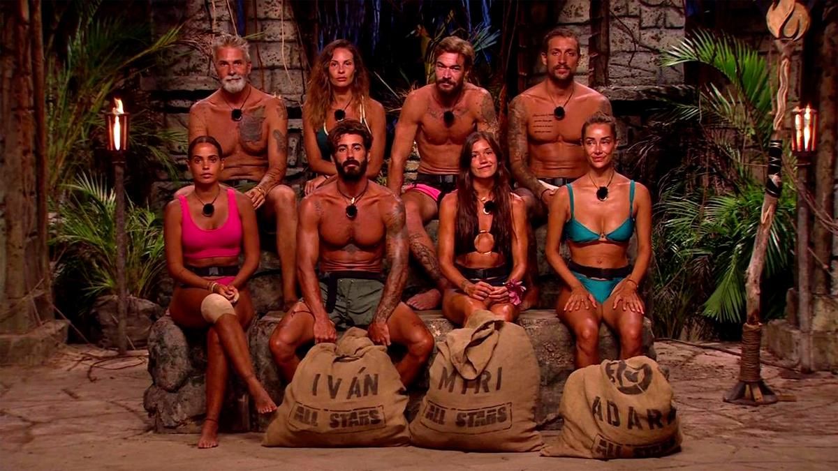 Los concursantes de 'Supervivientes All Stars 2', en un momento de la séptima gala
