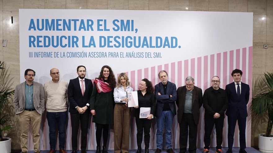 Subida del salario mínimo a 1.184 euros, el pago de impuestos y más letra pequeña del informe de expertos