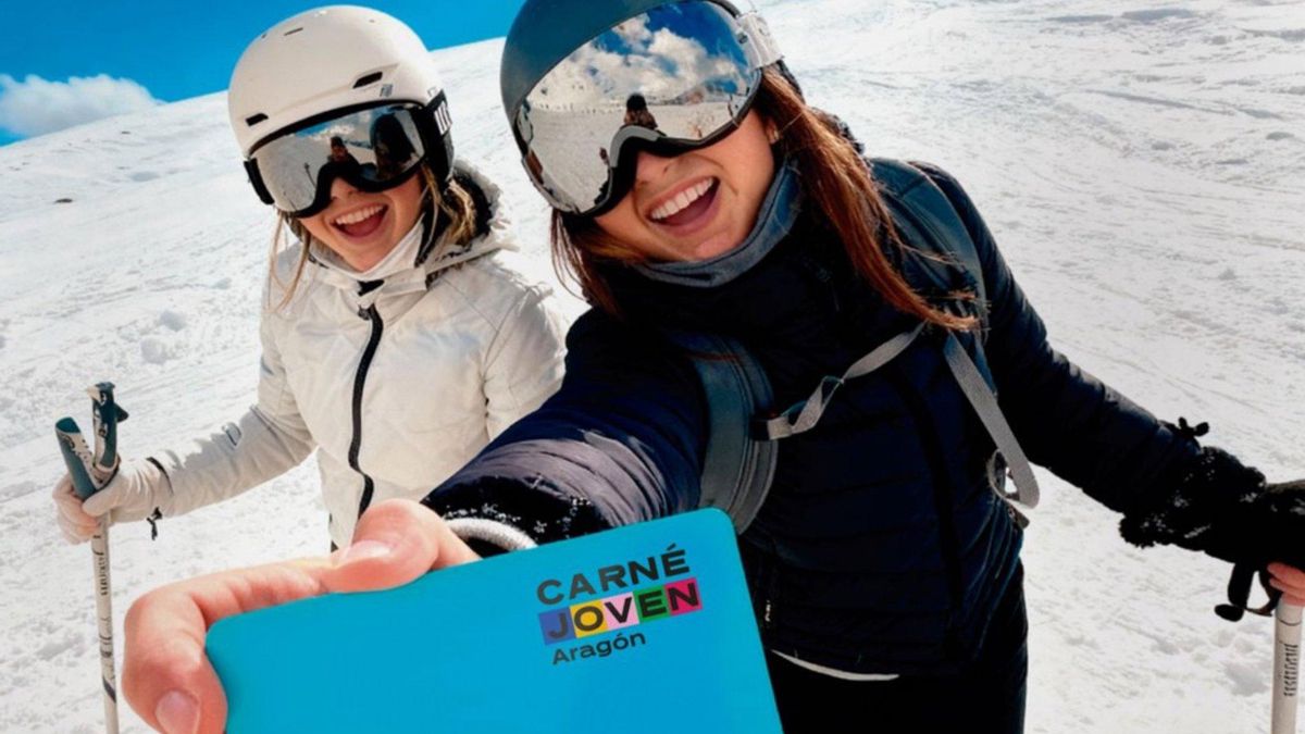 Los jóvenes aragoneses de 12 y 13 años pueden solicitar desde este miércoles y gratis su Carné Joven Europeo