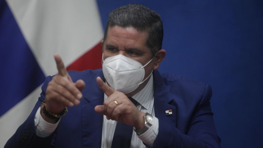 Panamá establece una visa para los cubanos en tránsito por el país centroamericano