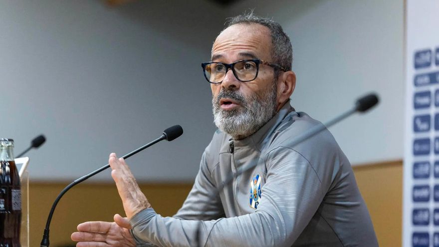 Álvaro Cervera: "El partido contra el Eldense es el más importante del año"