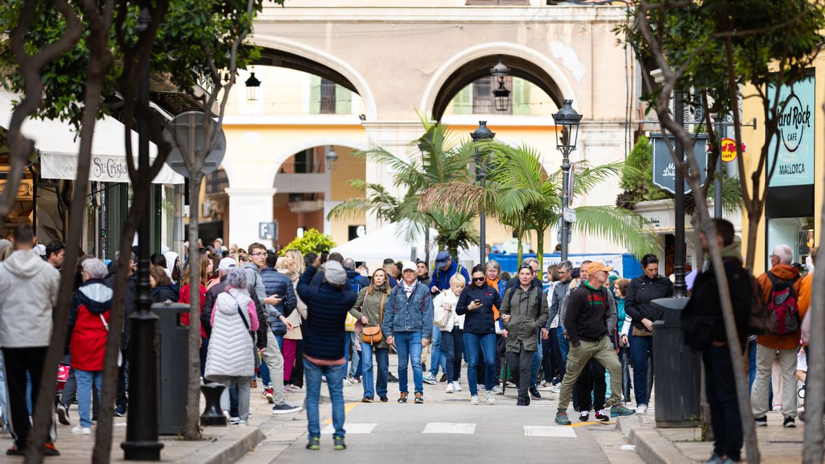 Balears bate récord de turistas y residentes en marzo
