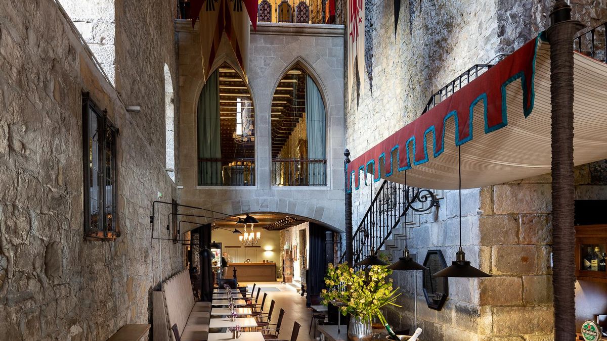 Interior del Parador de Hondarribia