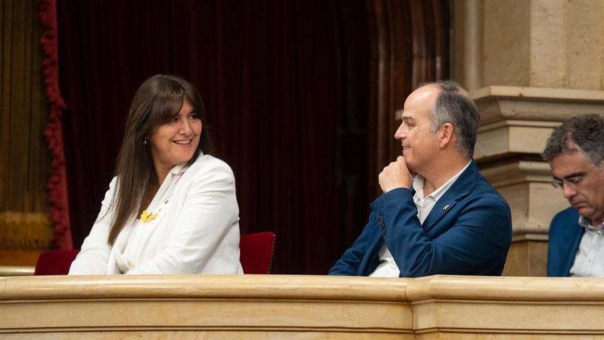 Los sueldos que se juega Junts si sale del Govern: más de 20 millones de euros y centenares de cargos