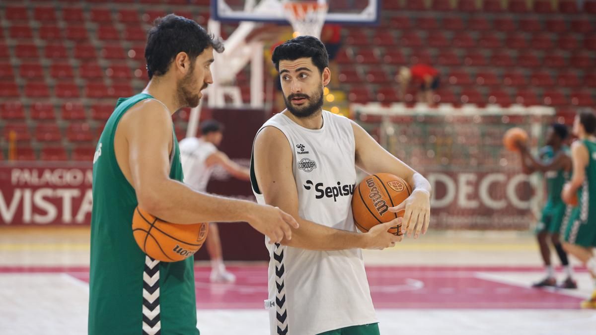 Entrenamiento del Cajasol Coto Córdoba en Vista Alegre