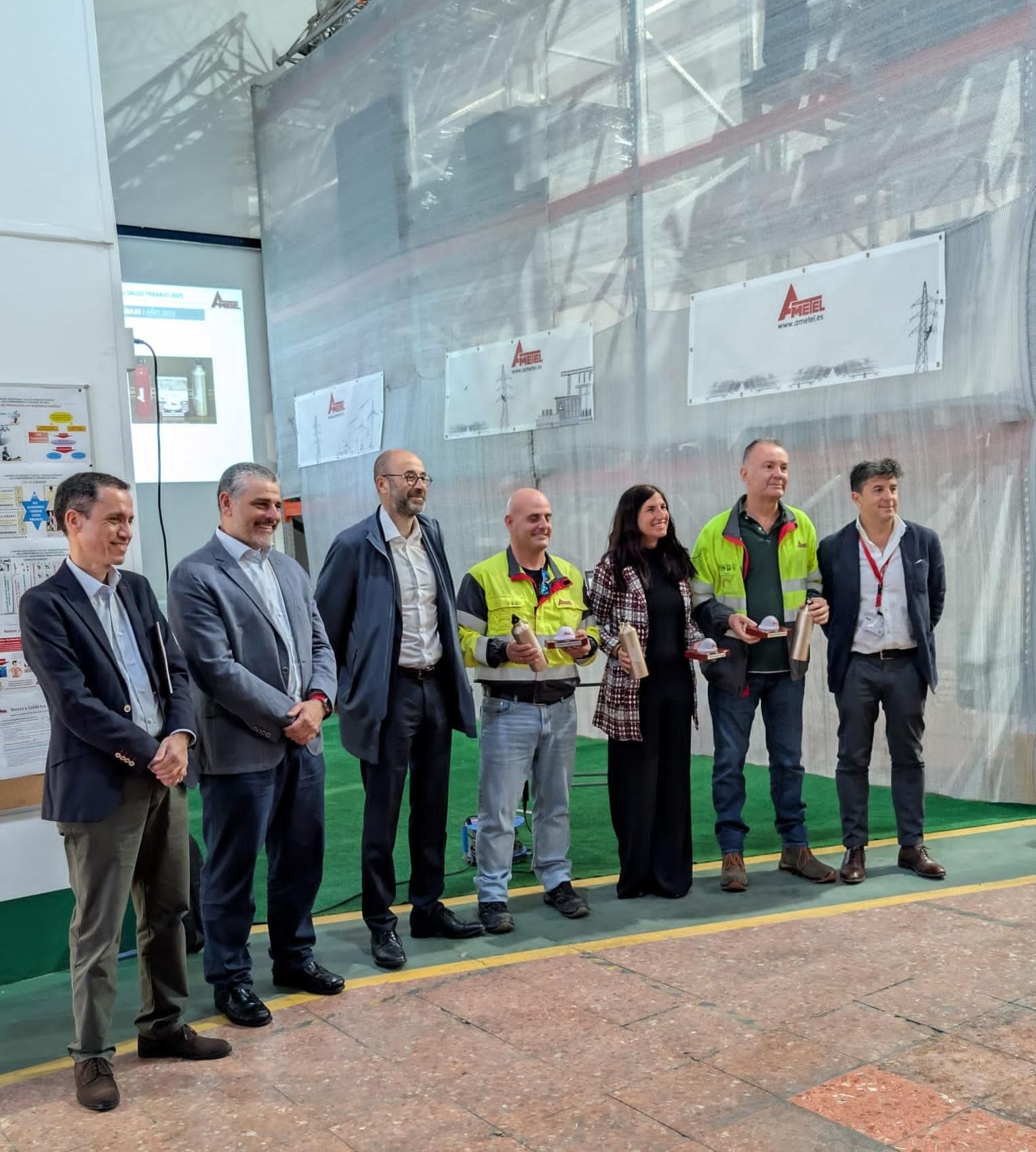 El director de Redes de Endesa visita la nueva sede de AMETEL por el Día de la Seguridad en el Trabajo.