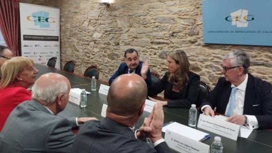 La patronal gallega avala al exdirigente del PP investigado por Hacienda que está en el equipo de la nueva jefa de Cepyme