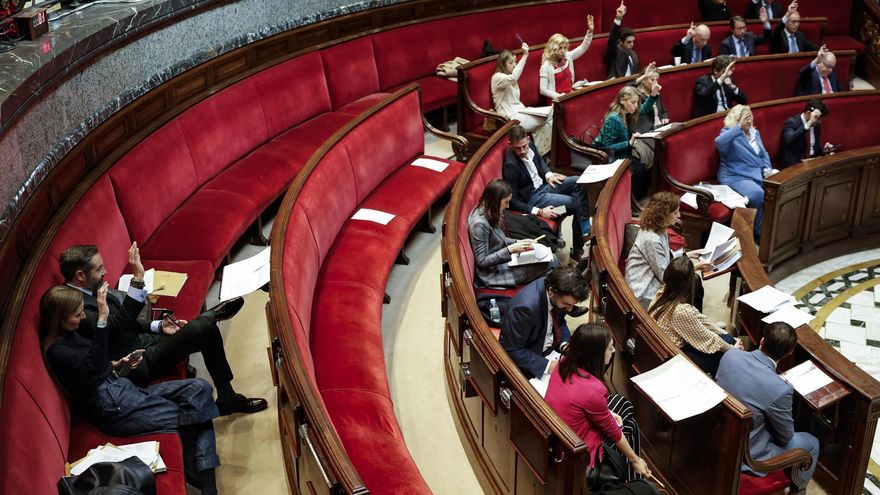 Compromís y PSPV llevan al contencioso el acuerdo del Ayuntamiento de Valencia que altera las mayorías en las comisiones