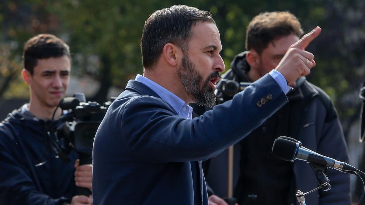 Marine Le Pen felicita a sus "amigos" de Vox y ve "muy significativo" su resultado en Andalucía