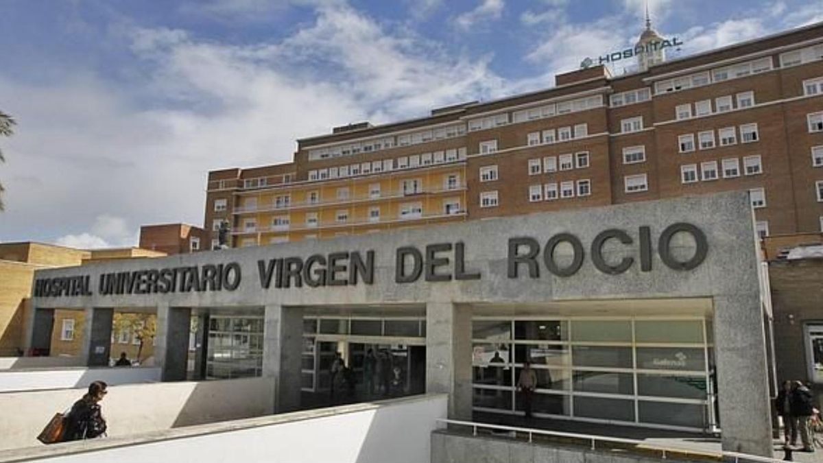 Un paciente con cáncer tuvo que esperar 40 horas para conseguir cama en Oncología del Virgen del Rocío en Sevilla