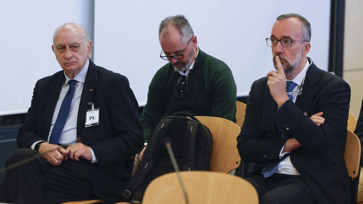 El PP intenta que la gente crea que el Ministerio del Interior de un Gobierno del PP no tiene nada que ver con el PP