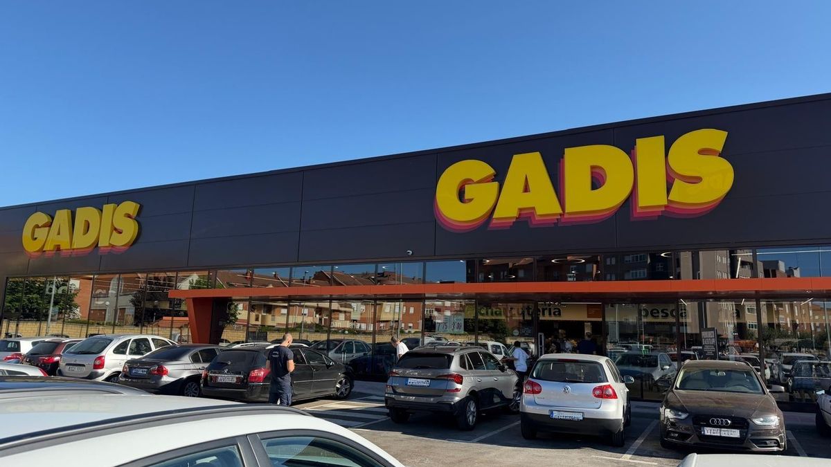 Supermercado Gadis en Trobajo del Camino.