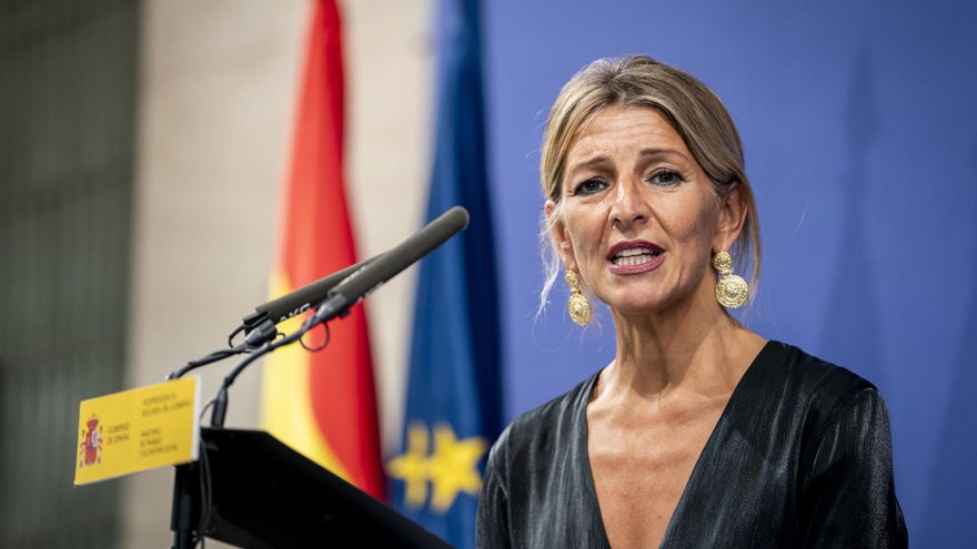 Work transfers the pressure on the reduction of the working day to PP and Junts