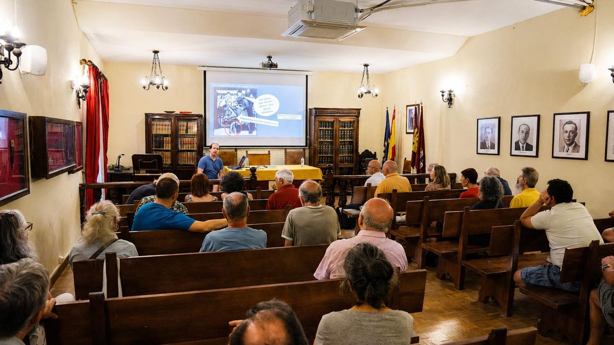 Cogolludo aborda la memoria cotidiana de la guerra civil en su localidad a través de diarios y grafitis