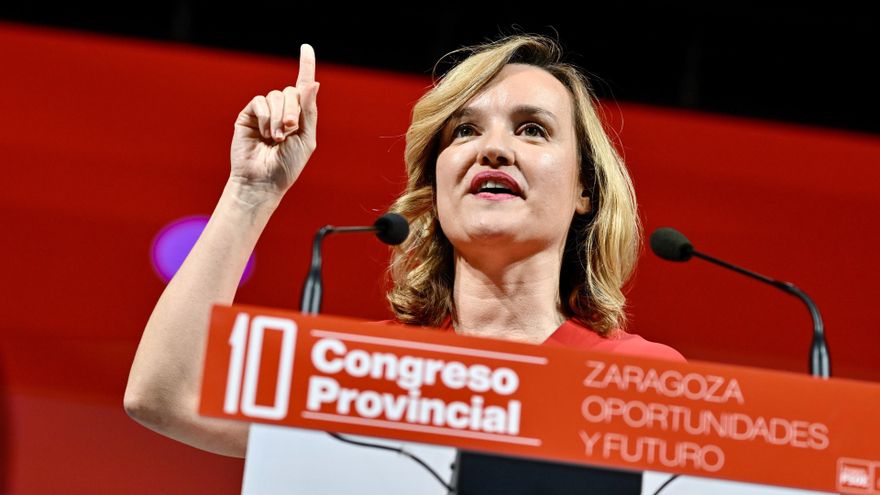La ministra de Educación, Pilar Alegría, interviene durante la clausura del 10º Congreso Provincial del PSOE Zaragoza.