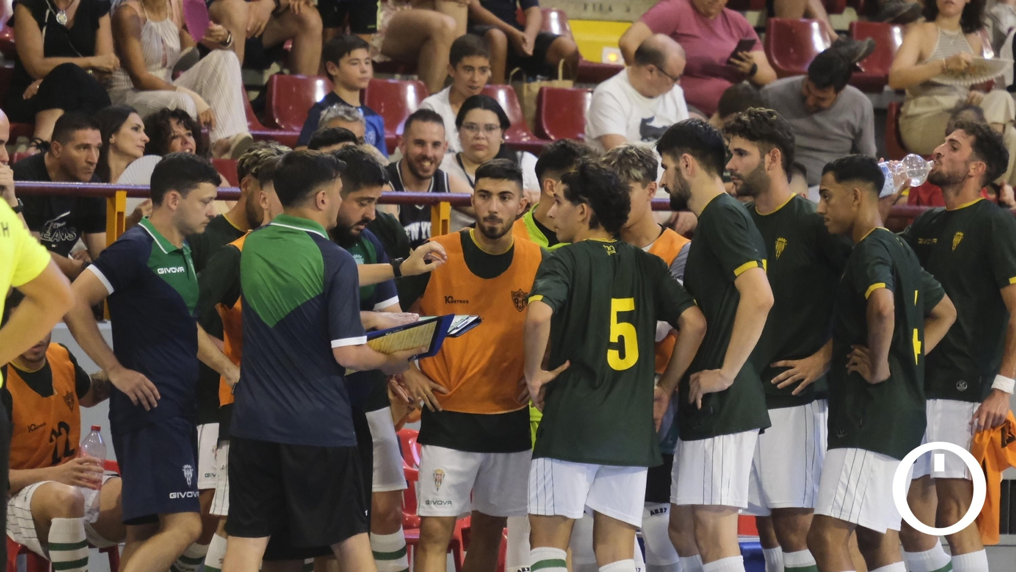 Las imágenes del Córdoba Patrimonio - UD Grazalema